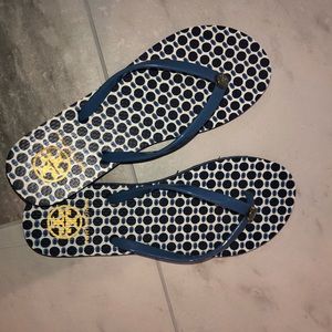 never worn TORY BURCH flip flops